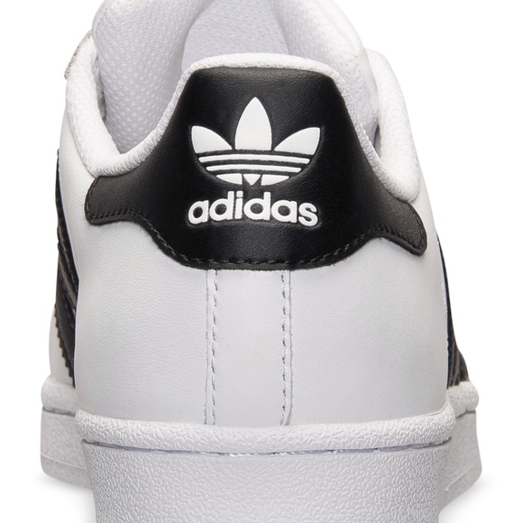 NEW Adidas Superstar Shell Toe Casual Sneaker - Picture 4 of 6